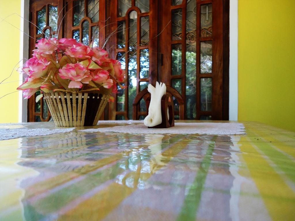 Sigiri Sithru Home Stay Sigiriya Exterior foto